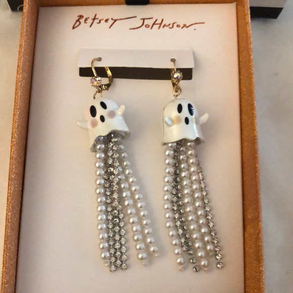 Betsey Johnson Gold Tone Just Treats Ghost Drop Earrings With Fringe NWT - Picture 2 of 10